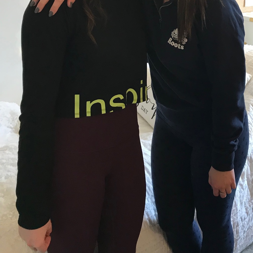 Long sleeve Cropped Athletic Top